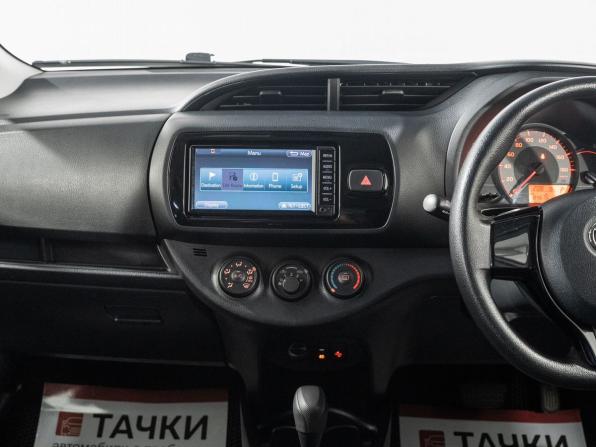 Toyota Vitz III (XP130) Рестайлинг 2 с пробегом 2017 года, цена 928 500 рублей, 84675 км, хэтчбек, Автокод Объявления