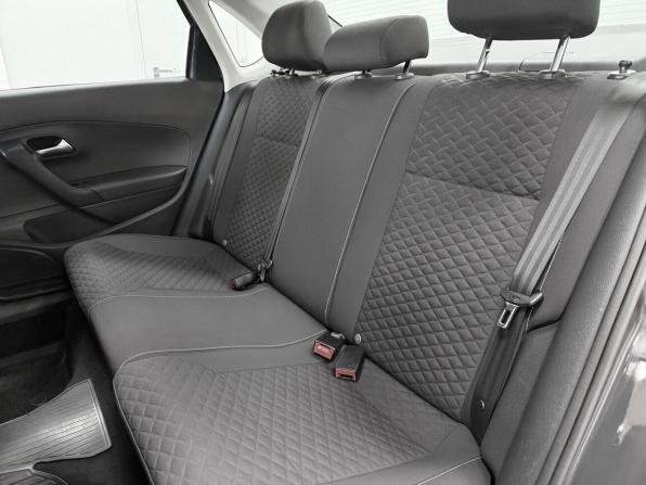Volkswagen Polo V Рестайлинг с пробегом 2018 года, цена 890 000 рублей, 219069 км, седан, Автокод Объявления