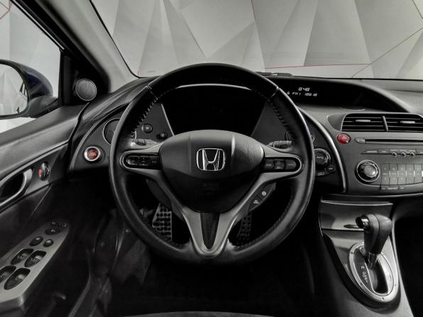 Honda Civic VIII Рестайлинг с пробегом 2011 года, цена 895 150 рублей, 145120 км, хэтчбек, Автокод Объявления