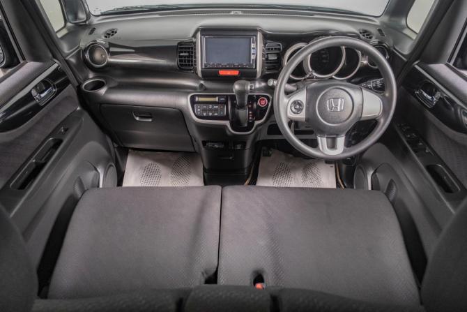 Honda N-BOX I с пробегом 2013 года, цена 769 000 рублей, 88000 км, микровэн, Автокод Объявления