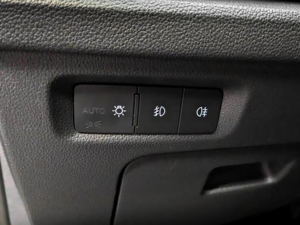 Skoda Octavia IV (A8) с пробегом 2020 года, цена 2 000 000 рублей, 141044 км, лифтбек, Автокод Объявления