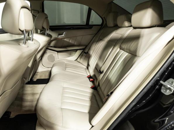 Mercedes-Benz E-Класс IV (W212 S212 C207) Рестайлинг с пробегом 2013 года, цена 2 069 700 рублей, 108299 км, седан, Автокод Объявления