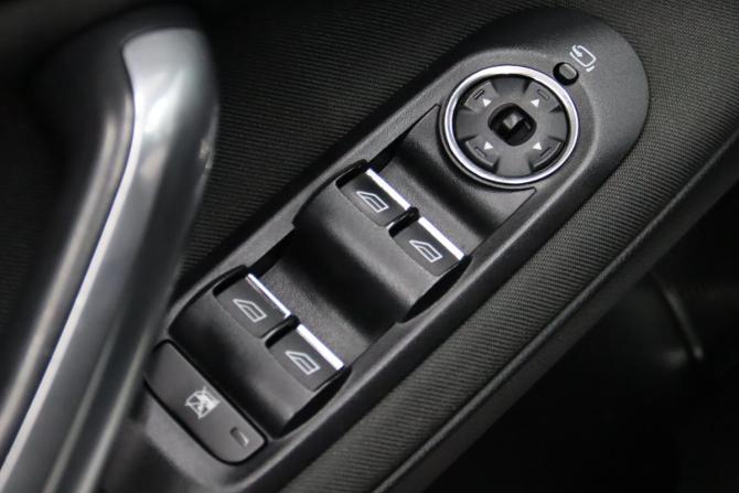 Ford Mondeo IV Рестайлинг с пробегом 2012 года, цена 865 650 рублей, 218693 км, седан, Автокод Объявления