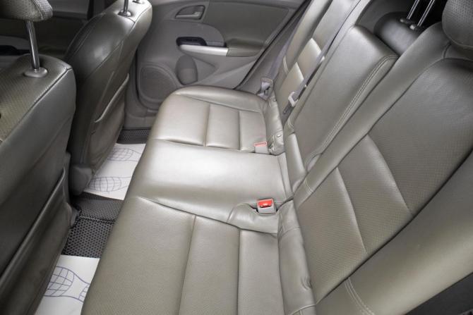 Honda Insight II с пробегом 2010 года, цена 899 000 рублей, 239000 км, хэтчбек, Автокод Объявления