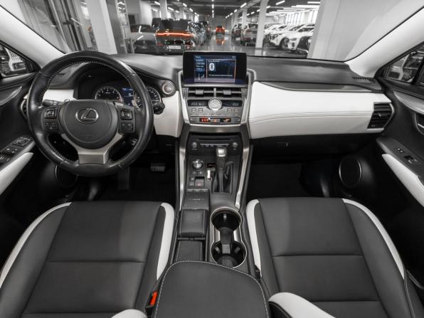 Lexus NX I Рестайлинг с пробегом 2020 года, цена 3 990 000 рублей, 28104 км, внедорожник, Автокод Объявления