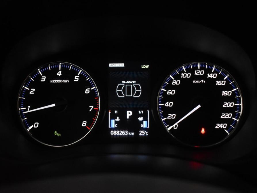 Mitsubishi Outlander III Рестайлинг 2 Санкт-Петербург  - изображение 19