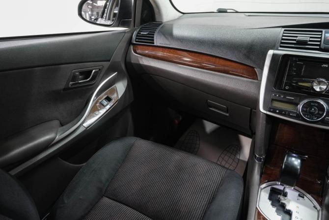 Toyota Premio II (T26) Рестайлинг с пробегом 2015 года, цена 1 199 000 рублей, 215000 км, седан, Автокод Объявления