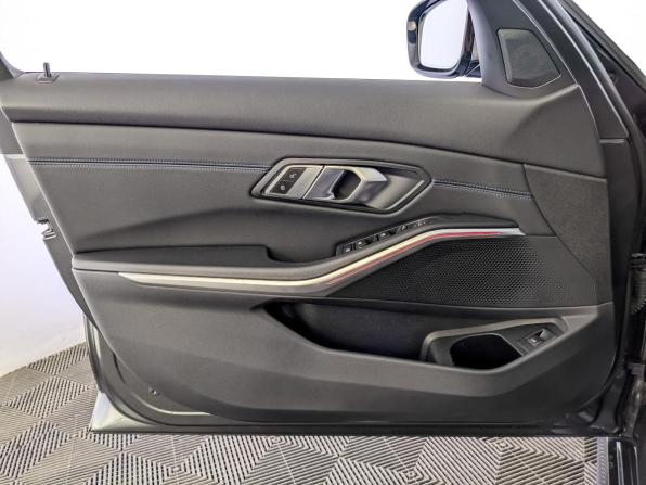 BMW 3 серии VII (G2x) с пробегом 2021 года, цена 4 750 000 рублей, 41844 км, седан, Автокод Объявления
