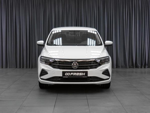 Volkswagen Polo VI с пробегом 2022 года, цена 1 599 000 рублей, 73264 км, лифтбек, Автокод Объявления