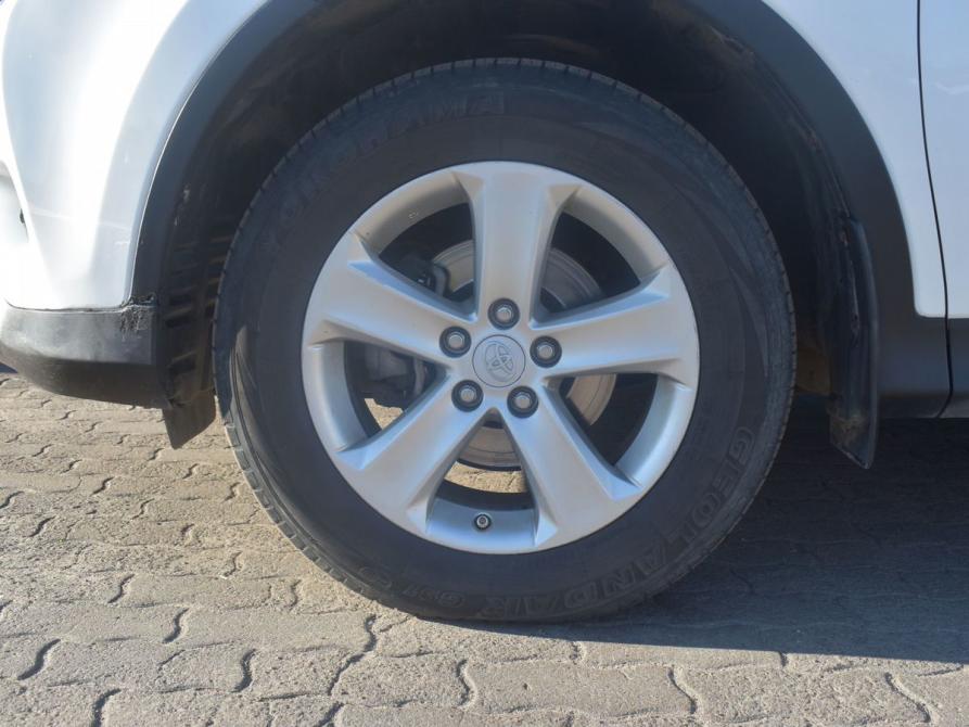 Toyota RAV4 IV (XA40) Архангельск  - изображение 9