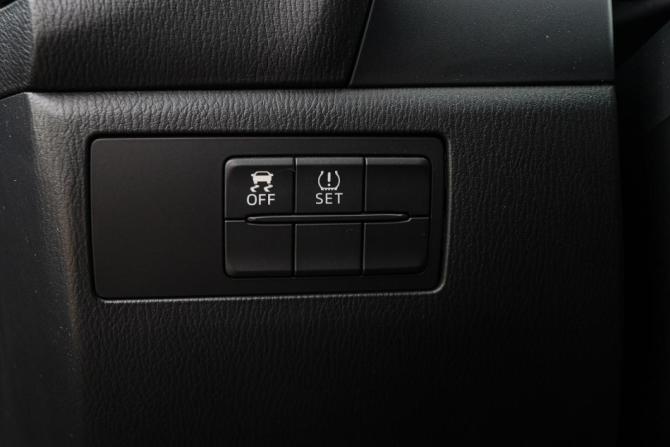 Mazda 3 III (BM) с пробегом 2014 года, цена 1 490 000 рублей, 131000 км, седан, Автокод Объявления