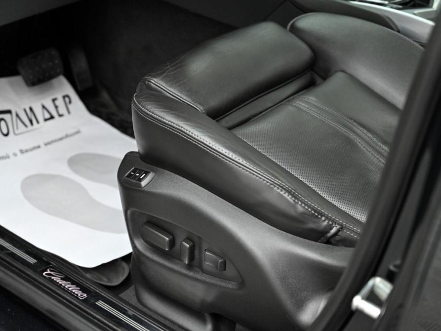 Cadillac SRX II Рестайлинг Москва  - изображение 16