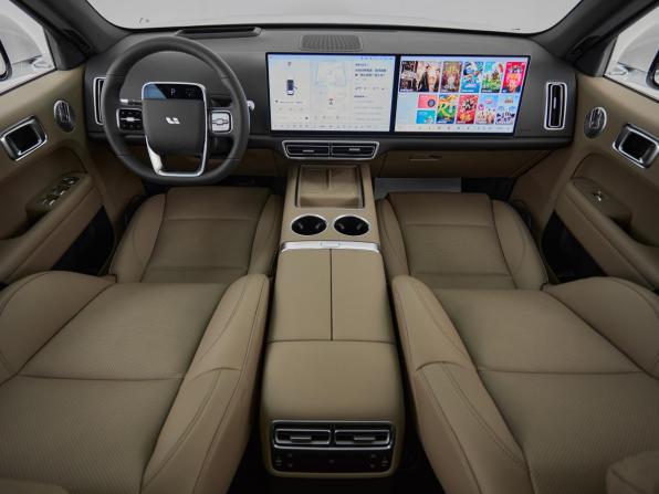 Li Auto (Lixiang) L6 с пробегом 2025 года, цена 6 679 000 рублей, 6 км, внедорожник, Автокод Объявления