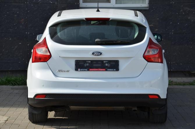 Ford Focus III с пробегом 2013 года, цена 849 900 рублей, 106388 км, хэтчбек, Автокод Объявления