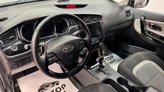 Kia Ceed II с пробегом 2013 года, цена 1 090 000 рублей, 171996 км, хэтчбек, Автокод Объявления