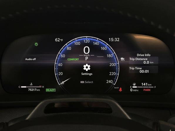 Toyota Crown XVI (S230) с пробегом 2024 года, цена 6 359 000 рублей, 75214 км, хэтчбек, Автокод Объявления