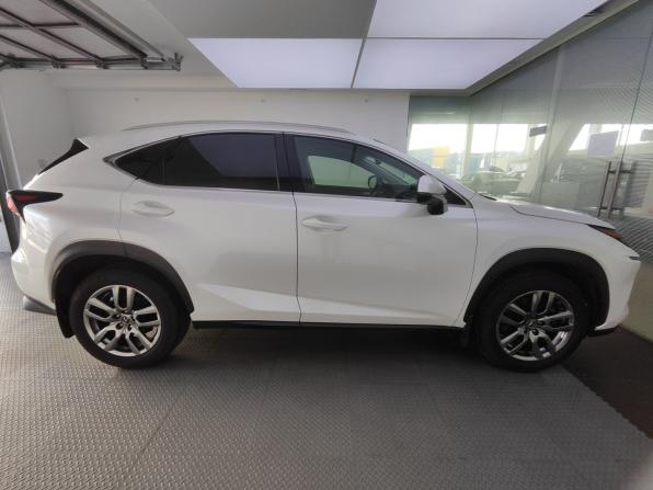 Lexus NX I Рестайлинг с пробегом 2018 года, цена 3 150 000 рублей, 111000 км, внедорожник, Автокод Объявления