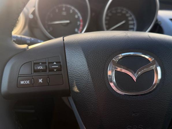 Mazda 3 II (BL) Рестайлинг с пробегом 2012 года, цена 1 130 000 рублей, 90257 км, хэтчбек, Автокод Объявления
