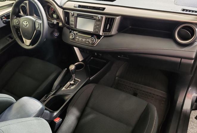 Toyota RAV4 IV (XA40) с пробегом 2015 года, цена 1 750 000 рублей, 229200 км, внедорожник, Автокод Объявления