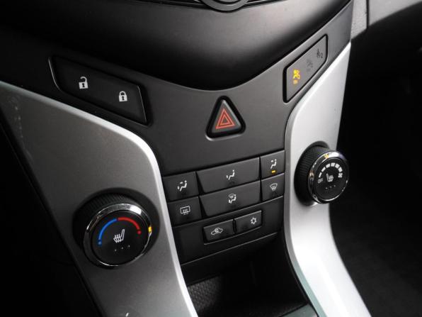 Chevrolet Cruze I Рестайлинг с пробегом 2014 года, цена 1 188 000 рублей, 47256 км, хэтчбек, Автокод Объявления