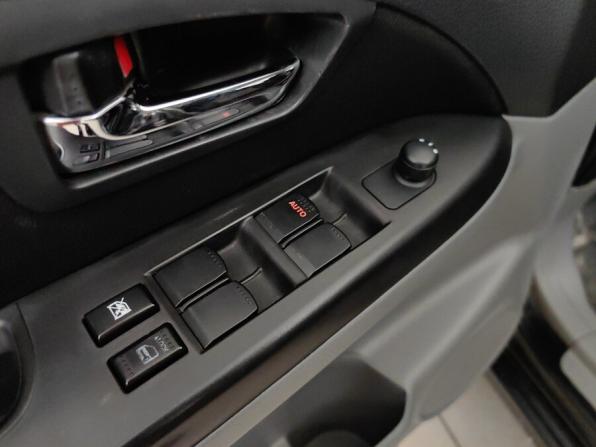 Suzuki SX4 I (Classic) Рестайлинг с пробегом 2012 года, цена 639 000 рублей, 204780 км, хэтчбек, Автокод Объявления