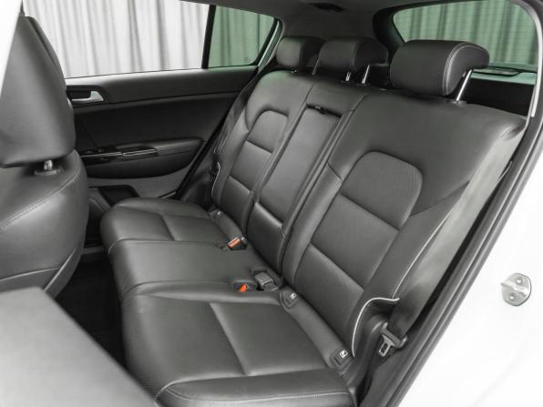 Kia Sportage IV Рестайлинг с пробегом 2020 года, цена 2 845 000 рублей, 78629 км, внедорожник, Автокод Объявления