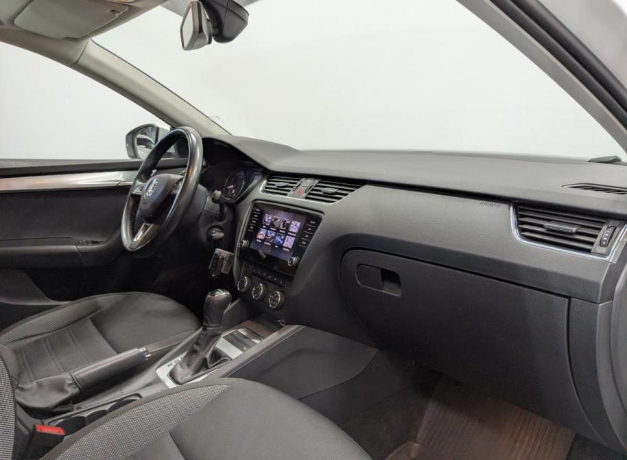 Skoda Octavia III (A7) Рестайлинг Санкт-Петербург  - изображение 11