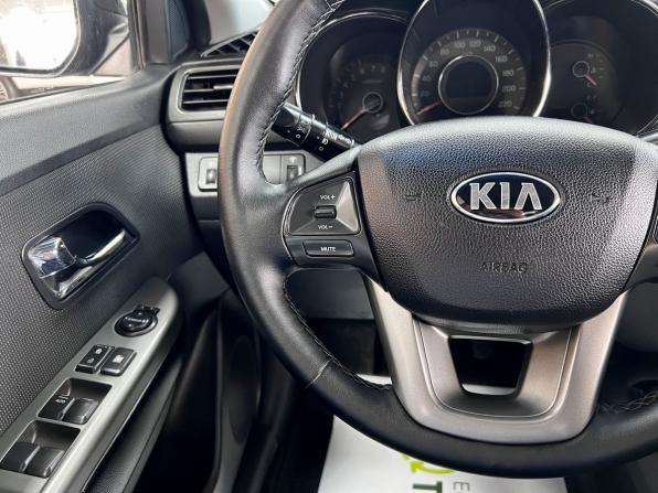 Kia Rio III с пробегом 2013 года, цена 595 000 рублей, 249954 км, седан, Автокод Объявления