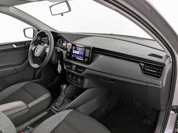 Skoda Rapid II с пробегом 2021 года, цена 1 565 000 рублей, 72302 км, лифтбек, Автокод Объявления