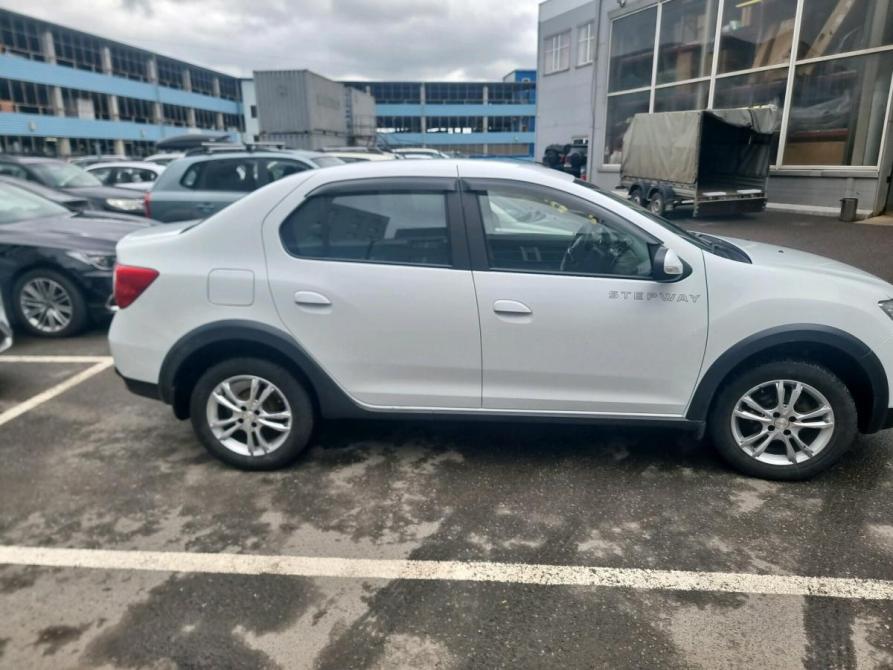 Renault Logan II Рестайлинг Санкт-Петербург  - изображение 5