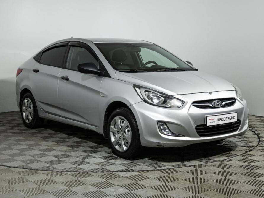 Hyundai Solaris I Санкт-Петербург  - изображение 3