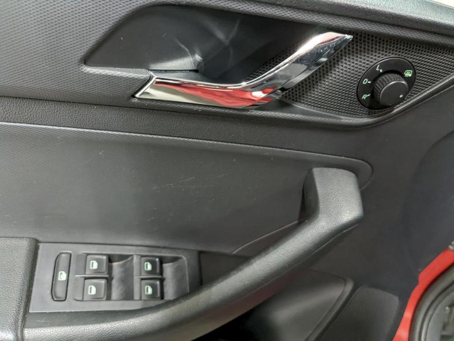 Skoda Rapid I Москва  - изображение 12