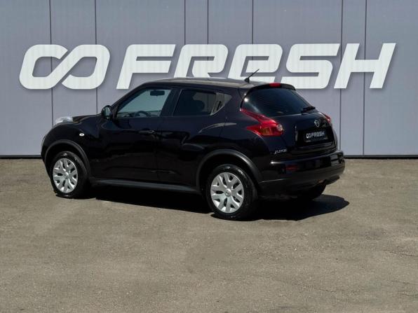 Nissan Juke I с пробегом 2012 года, цена 949 000 рублей, 171553 км, внедорожник, Автокод Объявления