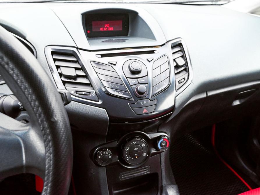 Ford Fiesta Mk6 Екатеринбург  - изображение 10