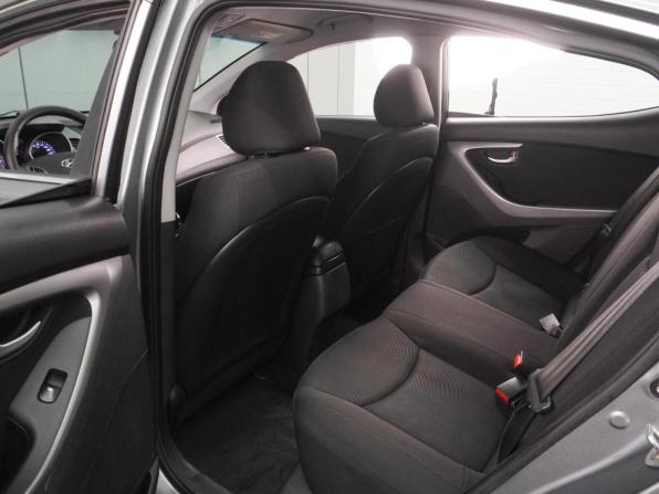 Hyundai Elantra V (MD) Рестайлинг с пробегом 2015 года, цена 1 214 000 рублей, 127061 км, седан, Автокод Объявления