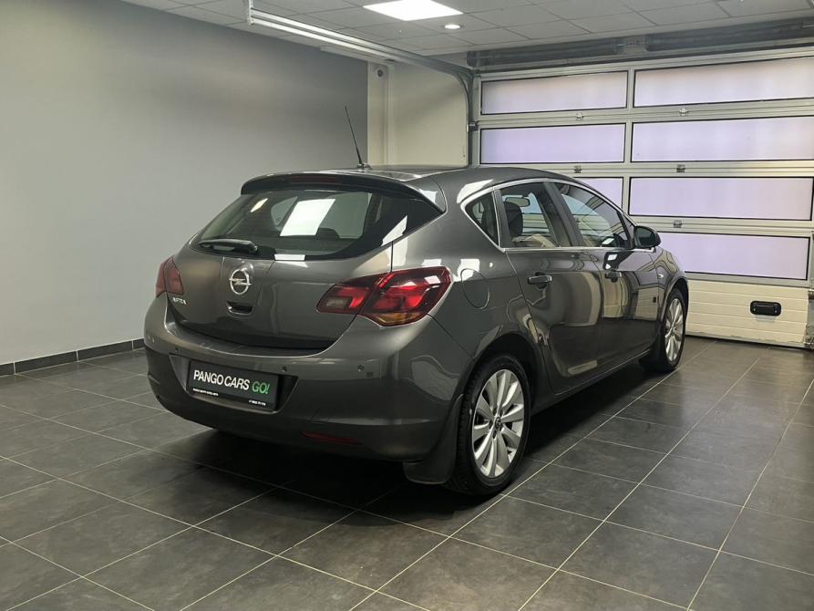 Opel Astra J Тверь  - изображение 6