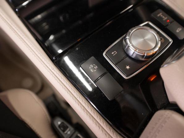 Mercedes-Benz CLS II (C218) Рестайлинг с пробегом 2015 года, цена 3 150 000 рублей, 113100 км, седан, Автокод Объявления