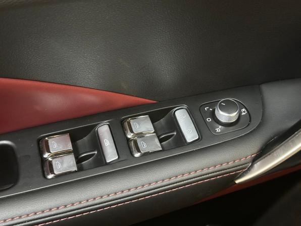 Geely Coolray I с пробегом 2023 года, цена 1 920 000 рублей, 43462 км, внедорожник, Автокод Объявления