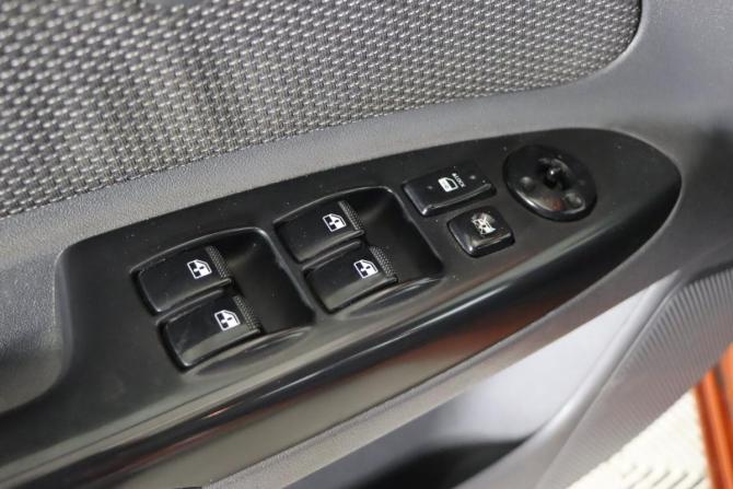 Kia Rio II Рестайлинг с пробегом 2011 года, цена 449 990 рублей, 172219 км, хэтчбек, Автокод Объявления