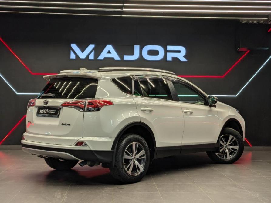 Toyota RAV4 IV (XA40) Рестайлинг Москва  - изображение 2