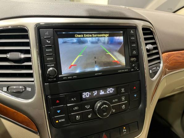 Jeep Grand Cherokee IV (WK2) с пробегом 2011 года, цена 1 545 000 рублей, 278461 км, внедорожник, Автокод Объявления
