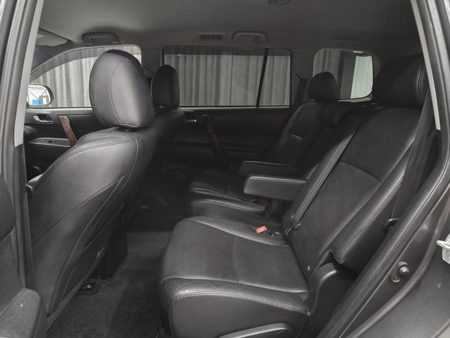 Toyota Highlander II (XU40) Рестайлинг Красноярск  - изображение 18