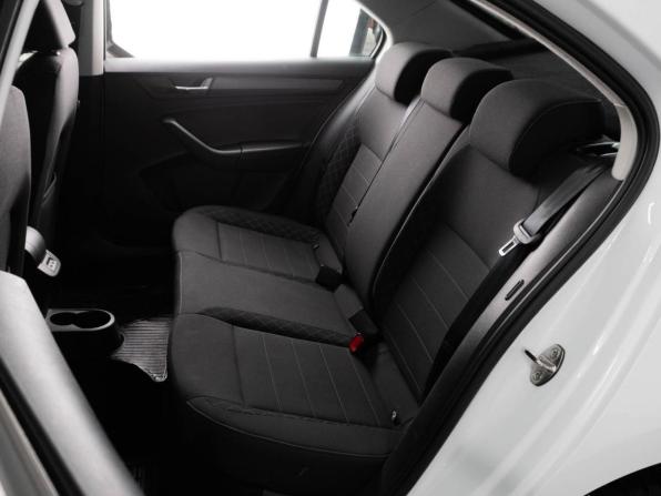 Skoda Rapid II с пробегом 2021 года, цена 1 499 000 рублей, 89400 км, лифтбек, Автокод Объявления