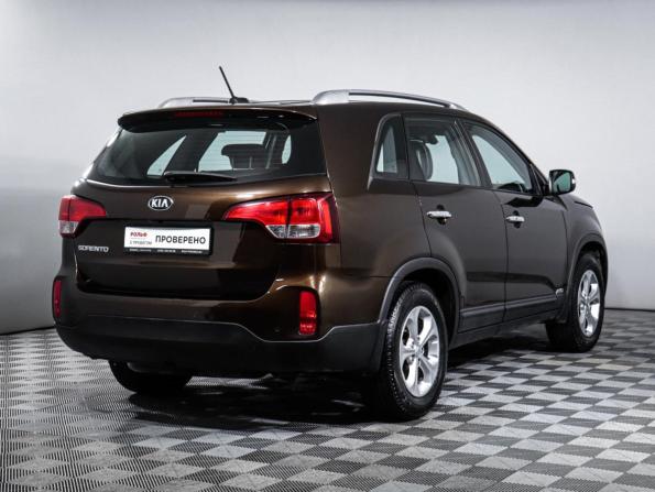 Kia Sorento II Рестайлинг с пробегом 2017 года, цена 1 999 000 рублей, 140076 км, внедорожник, Автокод Объявления