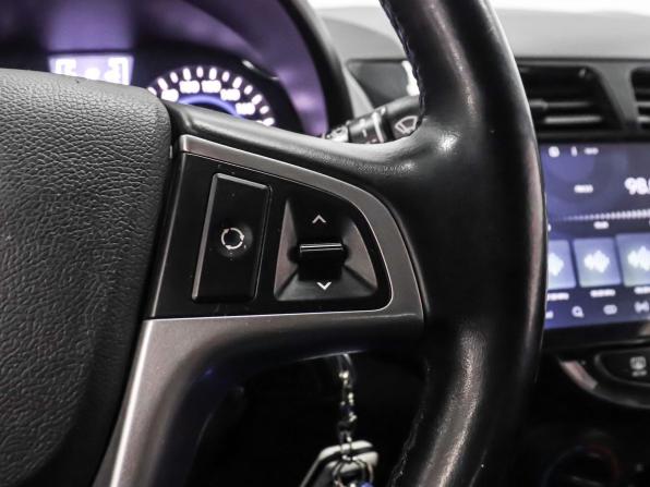 Hyundai Solaris I Рестайлинг с пробегом 2015 года, цена 1 149 000 рублей, 112591 км, седан, Автокод Объявления