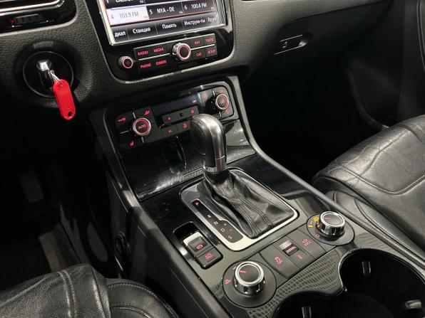 Volkswagen Touareg II с пробегом 2010 года, цена 1 449 000 рублей, 242365 км, внедорожник, Автокод Объявления