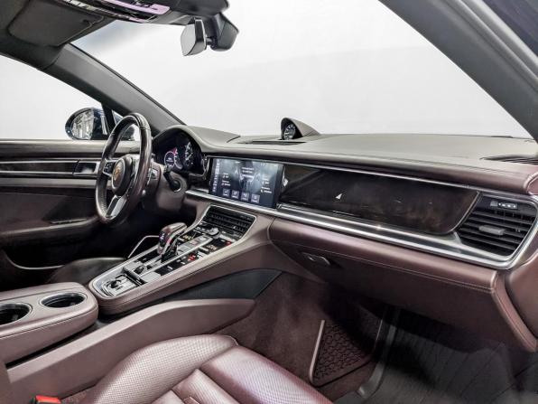 Porsche Panamera II с пробегом 2017 года, цена 5 990 000 рублей, 109000 км, лифтбек, Автокод Объявления