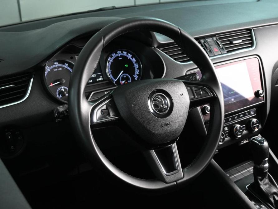 Skoda Octavia III (A7) Рестайлинг Ростов-на-Дону  - изображение 12