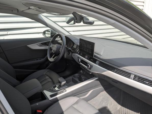 Audi A4 V (B9) Рестайлинг с пробегом 2022 года, цена 3 750 000 рублей, 21987 км, седан, Автокод Объявления