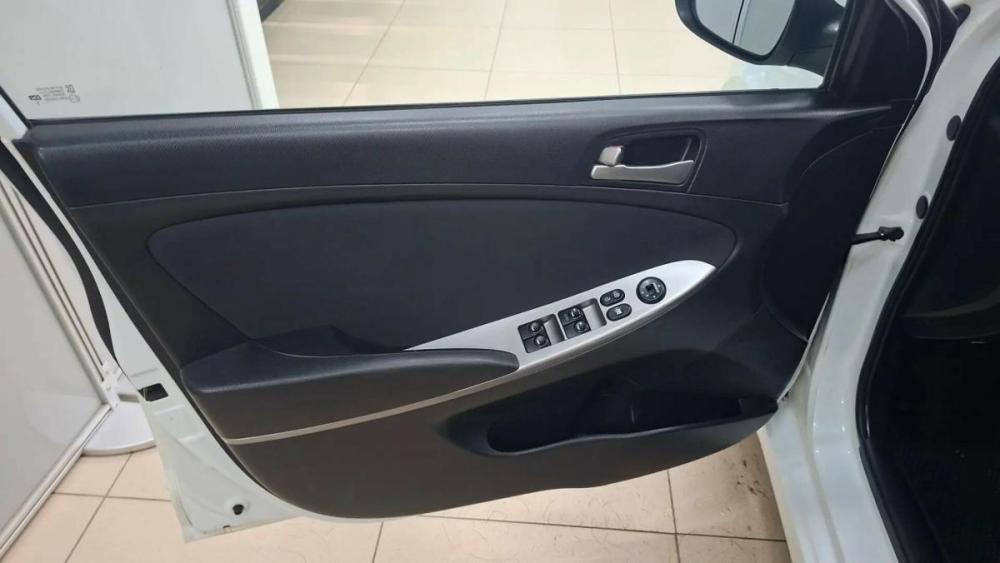 Hyundai Solaris I Рестайлинг Уфа  - изображение 9